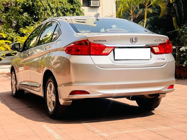 Second-hand 2015 Honda City i VTEC CVT VX for sale in Mumbai-8