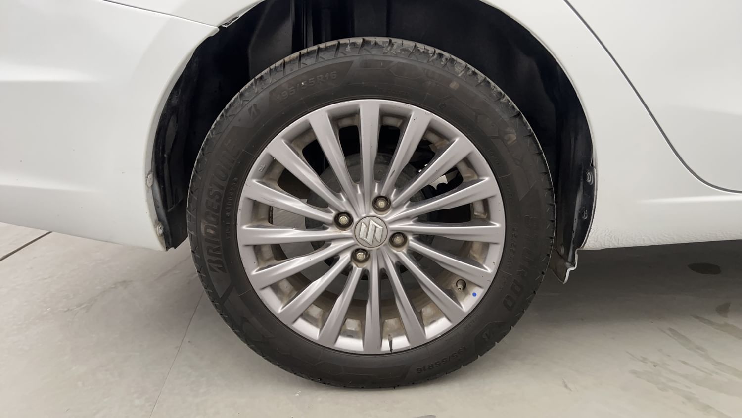 Buy Used Maruti Ciaz ZXi of 2016 model @ 5,57,000 INR in Pune