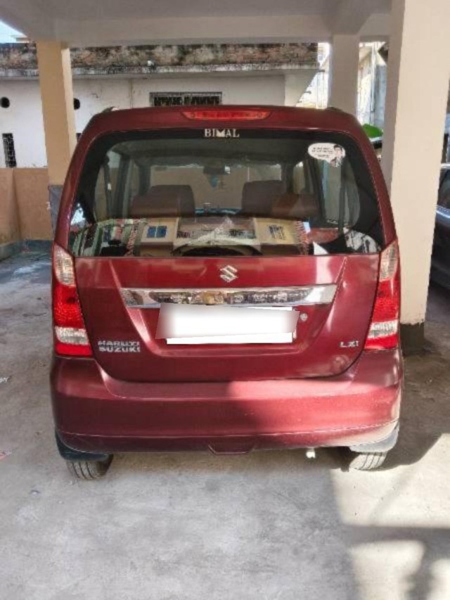 Second-hand 2011 Maruti Wagon R LXI BS IV for sale in Guwahati-4