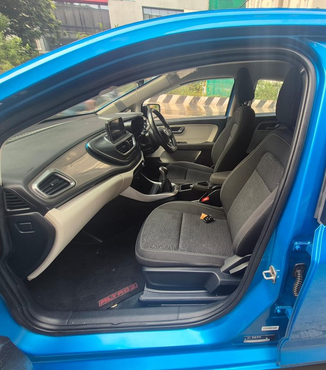 Second-hand 2021 Tata Altroz XZ BSVI for sale in Chennai-4
