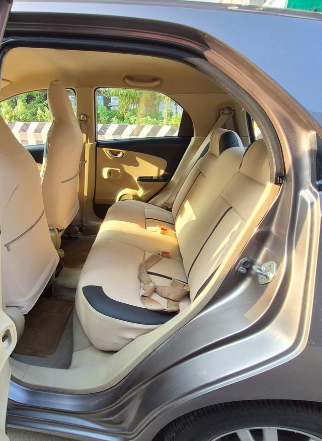 Second-hand 2012 Honda Brio S MT for sale in Chennai-6