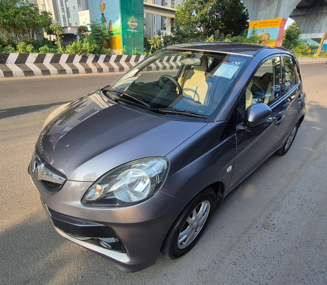 Second-hand 2012 Honda Brio S MT for sale in Chennai-13