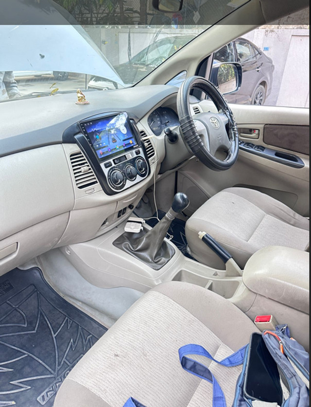 Second-hand 2013 Toyota Innova 2.5 GX (Diesel) 7 Seater for sale in Ahmedabad-4