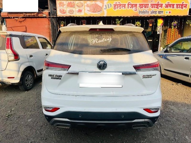 Second-hand 2022 MG Hector Plus Select Diesel MT 7 STR for sale in Bhiwandi-3