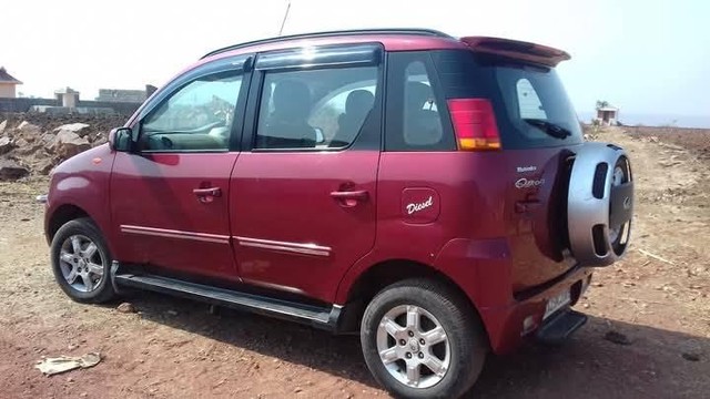 Second-hand 2016 Mahindra Quanto C8 for sale in Ramdurg