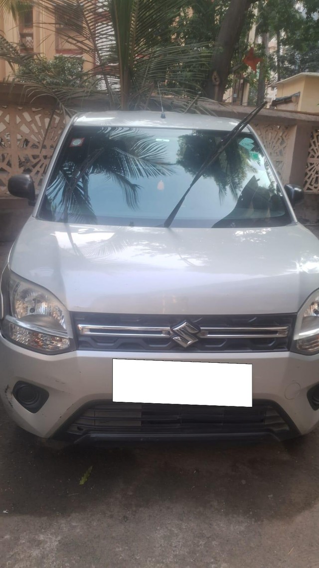Second-hand 2021 Maruti Wagon R CNG LXI for sale in Mira Road-3