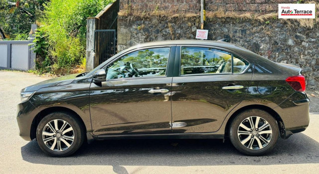 Second-hand 2021 Honda Amaze VX CVT Petrol for sale in Kannur-2