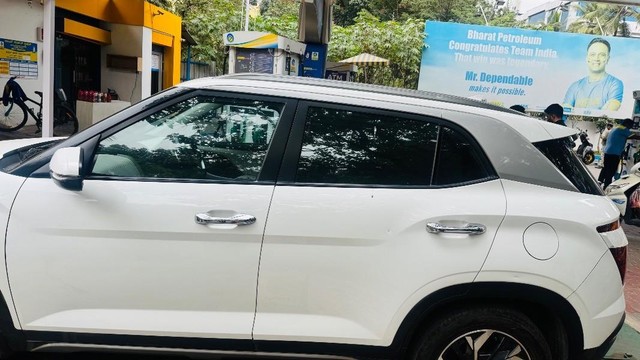 Second-hand 2020 Hyundai Creta SX Opt Diesel AT BSVI for sale in Bangalore-3
