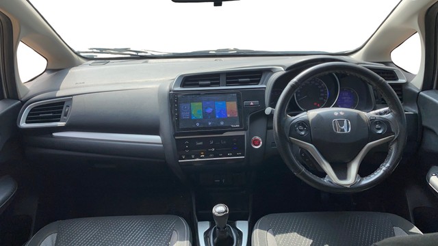 Second-hand 2017 Honda WR-V i-DTEC VX for sale in Gulbarga-10