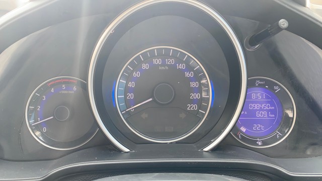 Second-hand 2017 Honda WR-V i-DTEC VX for sale in Gulbarga-11