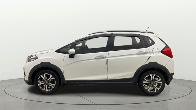 Second-hand 2017 Honda WR-V i-DTEC VX for sale in Gulbarga-5