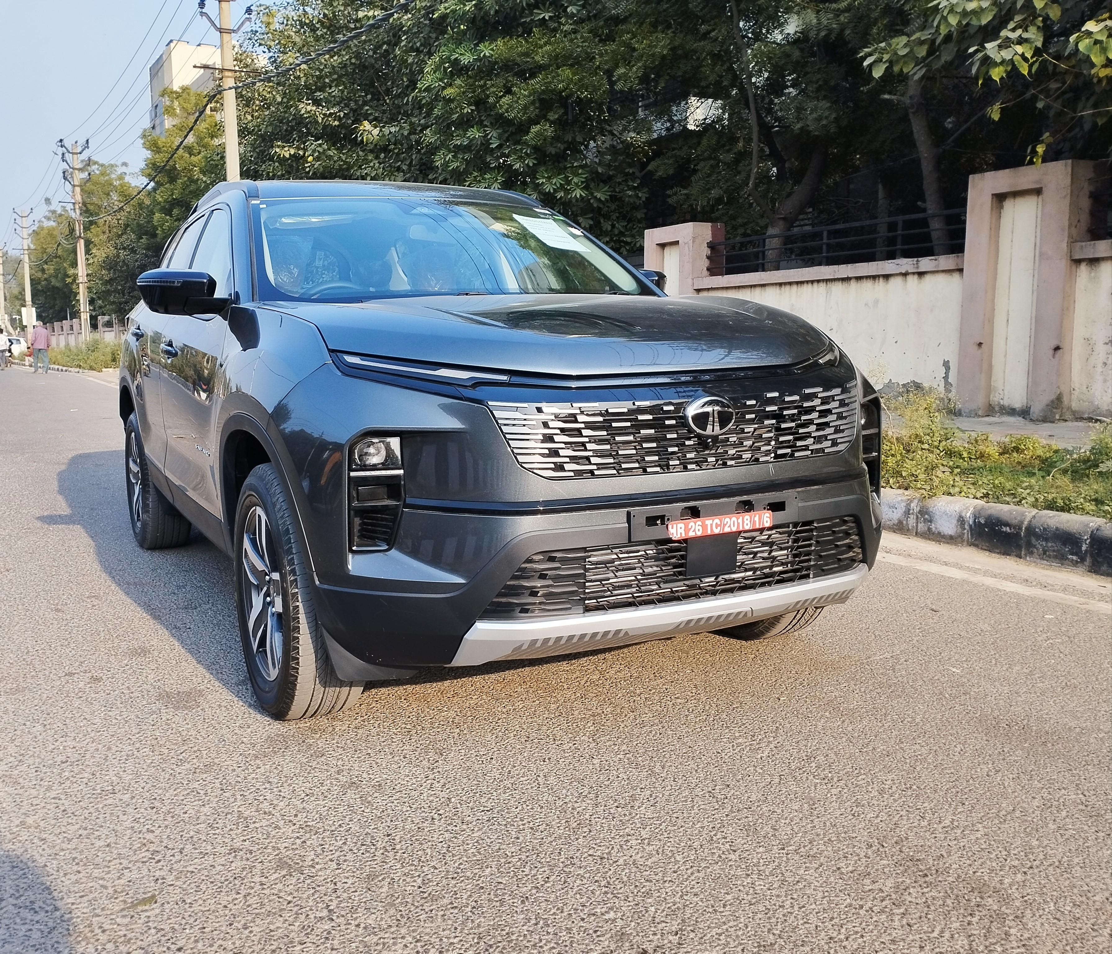 Buy Used Tata Safari Adventure X Plus AT of 2025 model @ 22,87,000 INR in  Delhi - 4934881 - ZigWheels.com