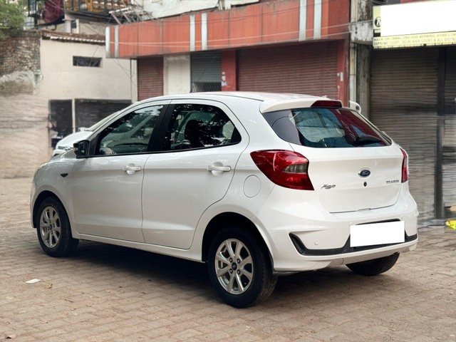 Second-hand 2019 Ford Figo Titanium BSIV for sale in New Delhi-4