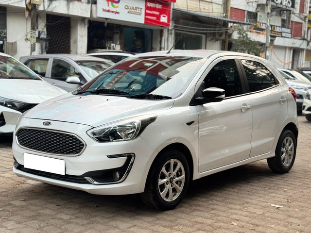Second-hand 2019 Ford Figo Titanium BSIV for sale in New Delhi-3