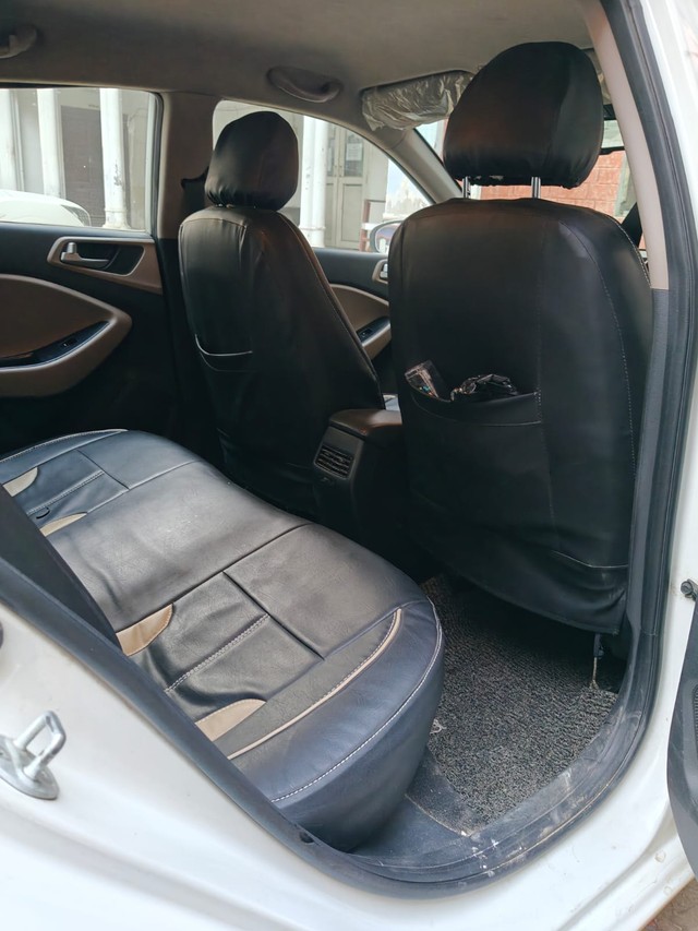 Second-hand 2015 Hyundai i20 Sportz 1.2 for sale in Gonda-5