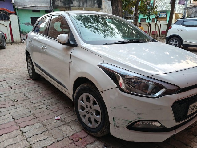 Second-hand 2015 Hyundai i20 Sportz 1.2 for sale in Gonda-7