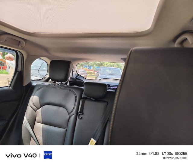 Second-hand 2023 Maruti Grand Vitara Alpha AT for sale in Panchkula-3