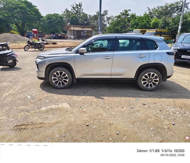 Second-hand 2023 Maruti Grand Vitara Alpha AT for sale in Panchkula-2