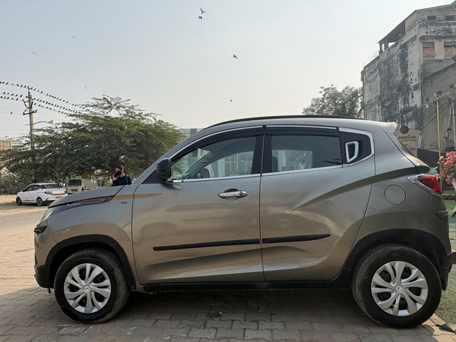 Second-hand 2016 Mahindra KUV 100 mFALCON G80 K4 Plus for sale in New Delhi-3