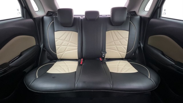 Second-hand 2024 Toyota Glanza V for sale in Karnal-24