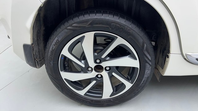 Second-hand 2024 Toyota Glanza V for sale in Karnal-18