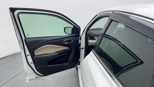 Second-hand 2024 Toyota Glanza V for sale in Karnal-28