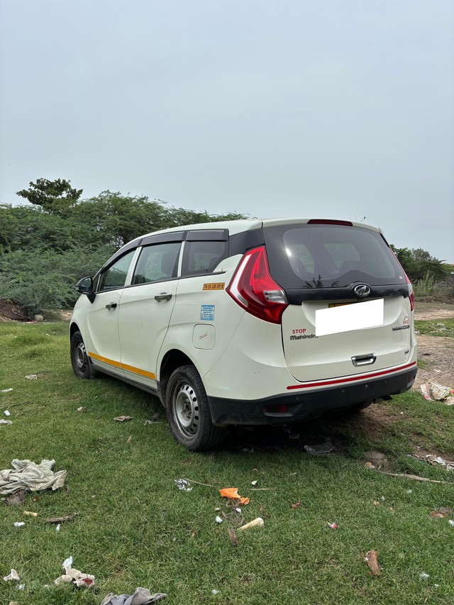 Mahindra Marazzo M2 Second-hand 2023 Mahindra Marazzo M2 for sale in Kanchipuram-4