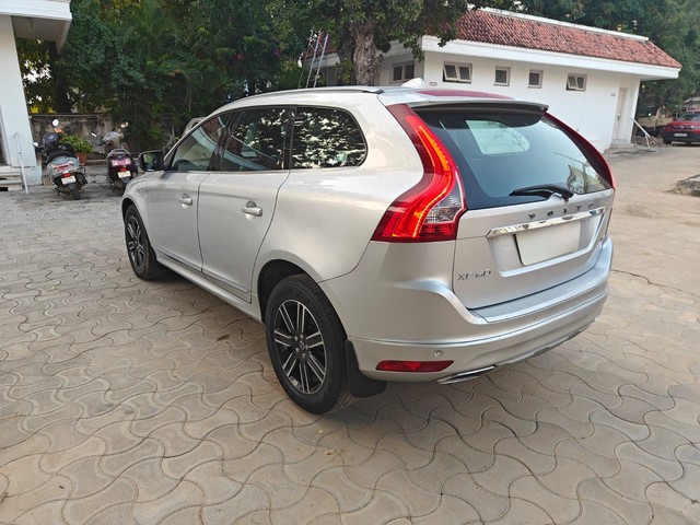 Second-hand 2017 Volvo XC60 D4 Momentum for sale in Hyderabad-1
