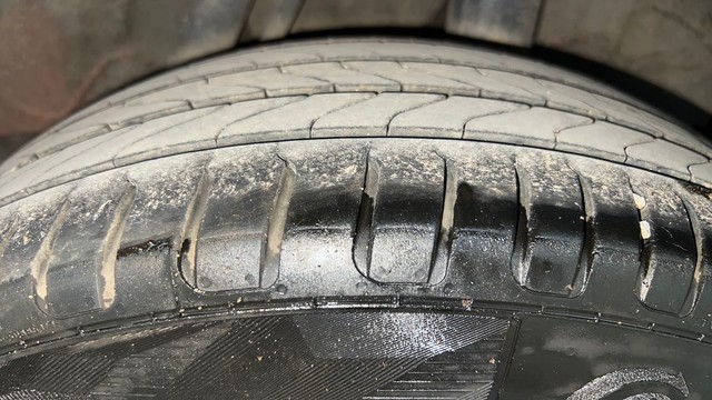 Second-hand 2021 Honda City ZX MT for sale in Chennai-30