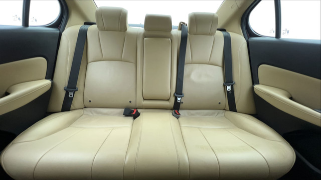 Second-hand 2021 Honda City ZX MT for sale in Chennai-25