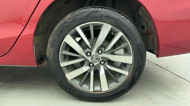 Second-hand 2021 Honda City ZX MT for sale in Chennai-19