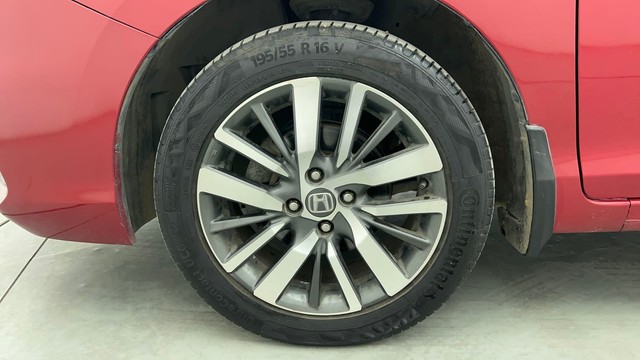 Second-hand 2021 Honda City ZX MT for sale in Chennai-20