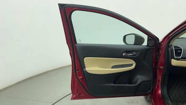 Second-hand 2021 Honda City ZX MT for sale in Chennai-27