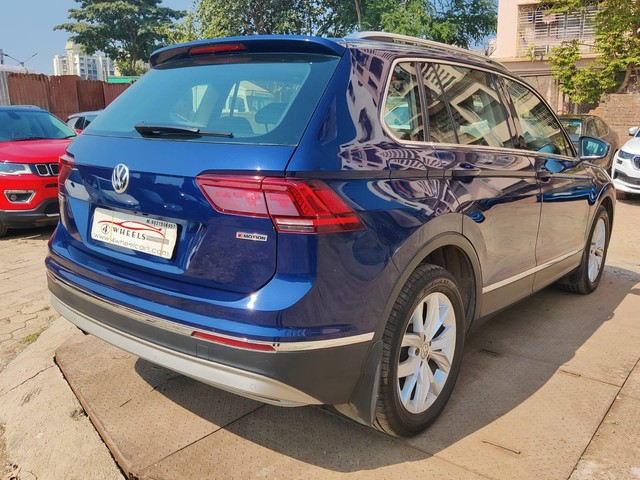 Second-hand 2018 Volkswagen Tiguan 2.0 TDI Highline for sale in Mumbai-21
