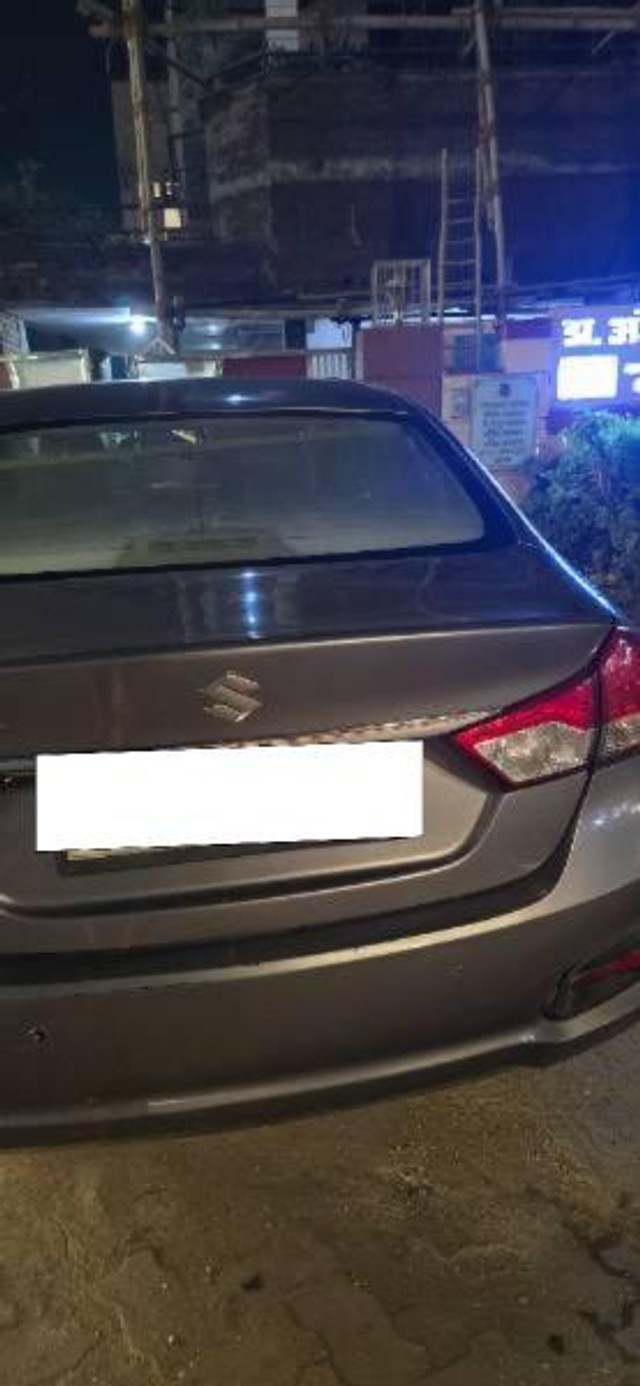 Second-hand 2018 Maruti Ciaz 1.4 Alpha for sale in Bareilly-11