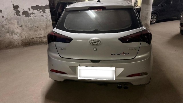 Second-hand 2017 Hyundai i20 Asta 1.2 for sale in Gurgaon-5