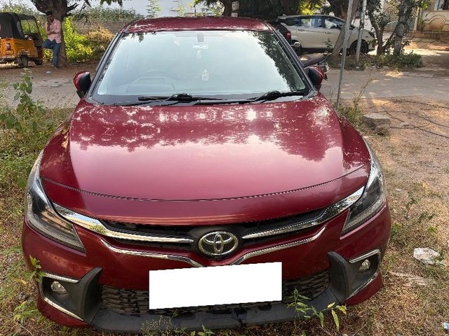 Second-hand 2023 Toyota Glanza V AMT BSVI for sale in Hyderabad-2