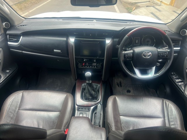 Second-hand 2019 Toyota Fortuner 2.8 2WD MT BSIV for sale in Mysore-9