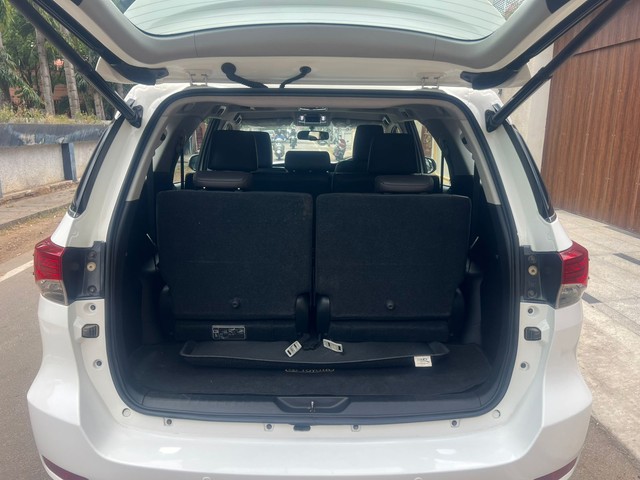 Second-hand 2019 Toyota Fortuner 2.8 2WD MT BSIV for sale in Mysore-10