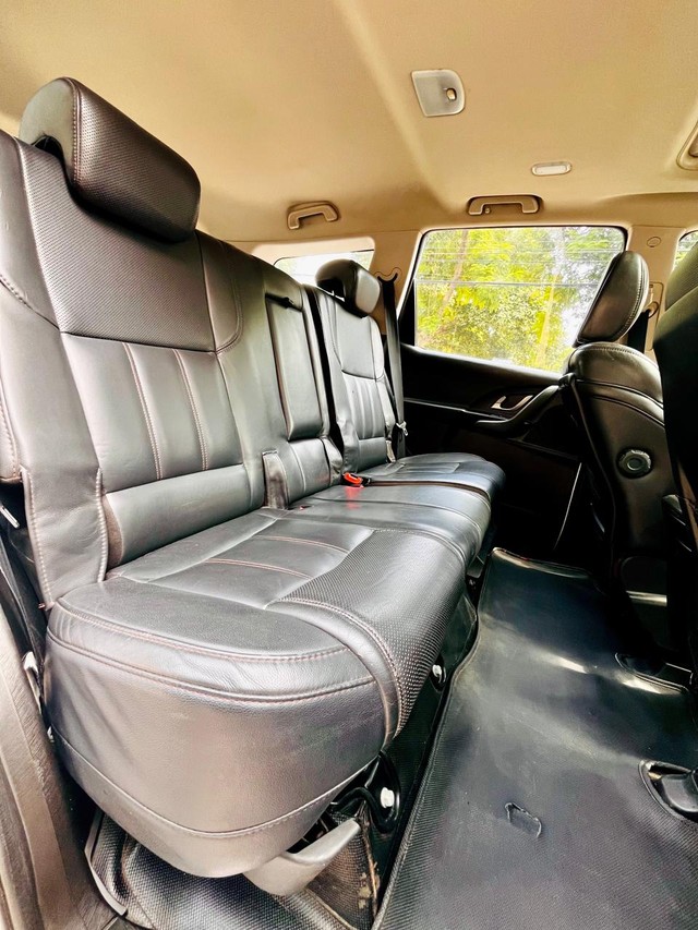 Mahindra XUV500 R W10 FWD Second-hand 2017 Mahindra XUV500 R W10 FWD for sale in Jaipur-10