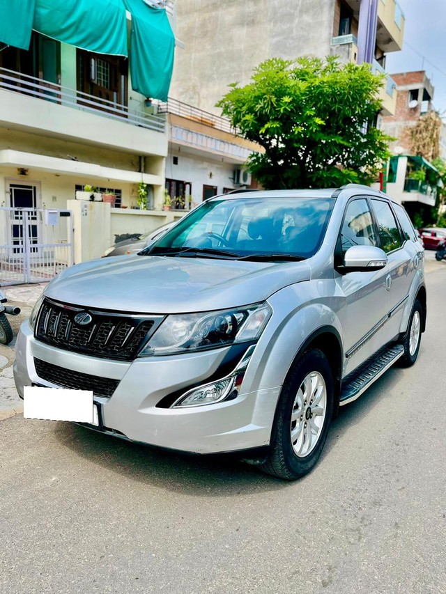 Mahindra XUV500 R W10 FWD Second-hand 2017 Mahindra XUV500 R W10 FWD for sale in Jaipur-4