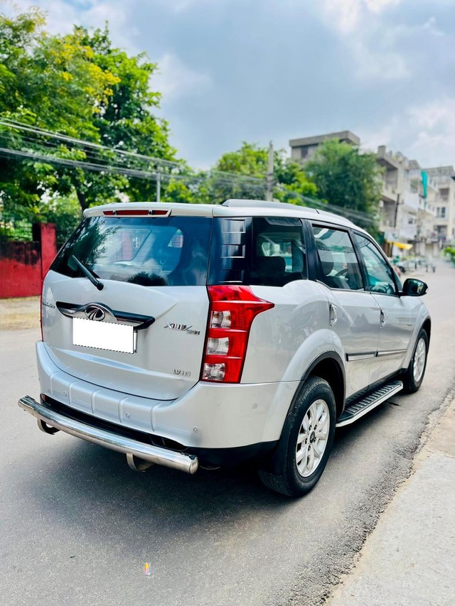 Mahindra XUV500 R W10 FWD Second-hand 2017 Mahindra XUV500 R W10 FWD for sale in Jaipur-7