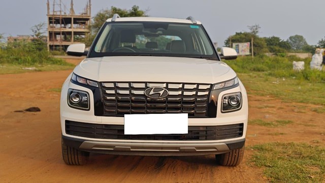 Second-hand 2023 Hyundai Venue N Line N8 turbo DCT BSVI for sale in Hyderabad-4