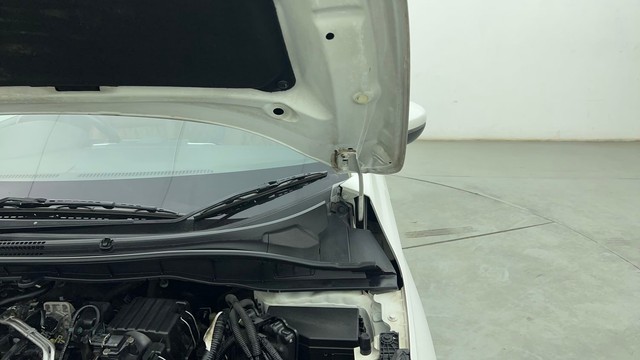 Second-hand 2022 Honda City VX MT for sale in Chennai-34