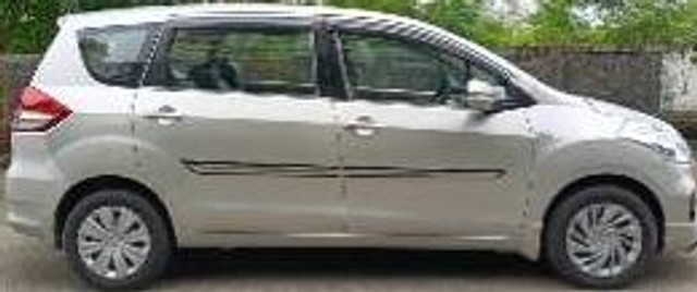 Second-hand 2017 Maruti Ertiga VXI CNG for sale in Mumbai-2