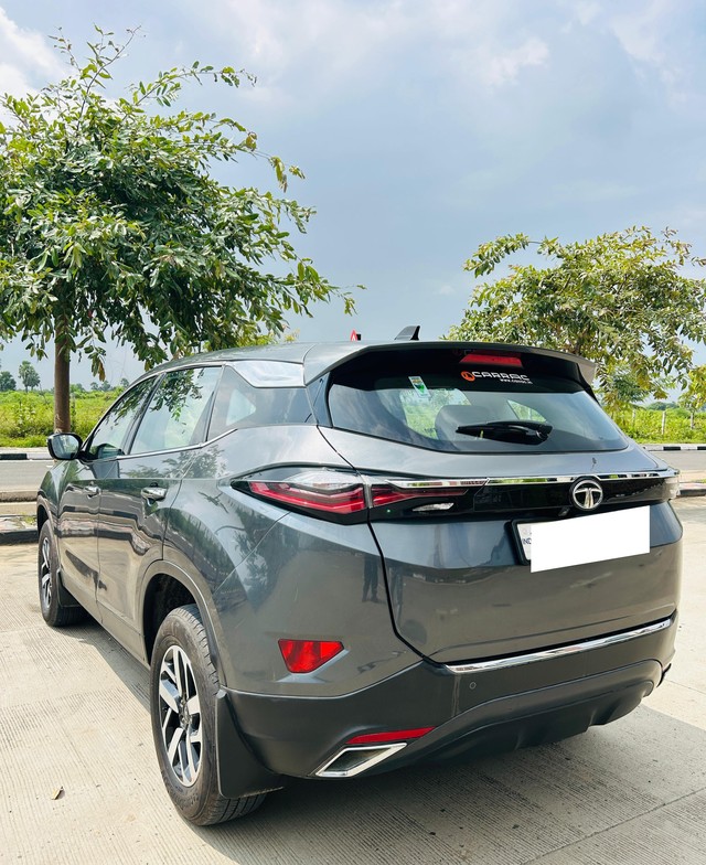 Second-hand 2022 Tata Harrier XZA Plus AT BSVI for sale in Surat-9