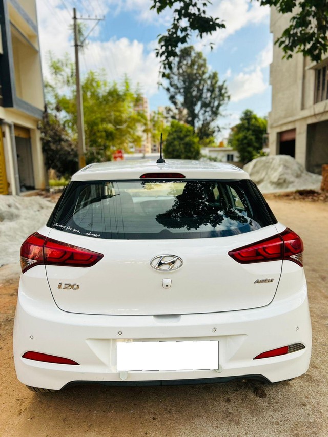 Second-hand 2017 Hyundai i20 Asta 1.2 for sale in Bangalore-2