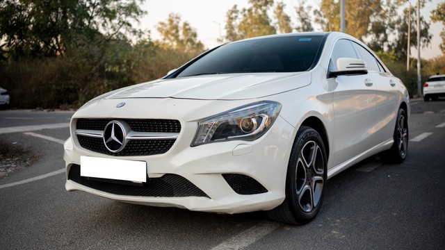 Second-hand 2016 Mercedes-Benz CLA 200 CGI Sport for sale in New Delhi-3