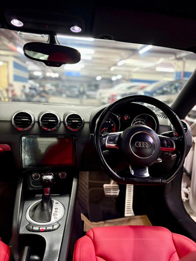 Second-hand 2012 Audi TT 2.0 TFSI for sale in Mumbai-18