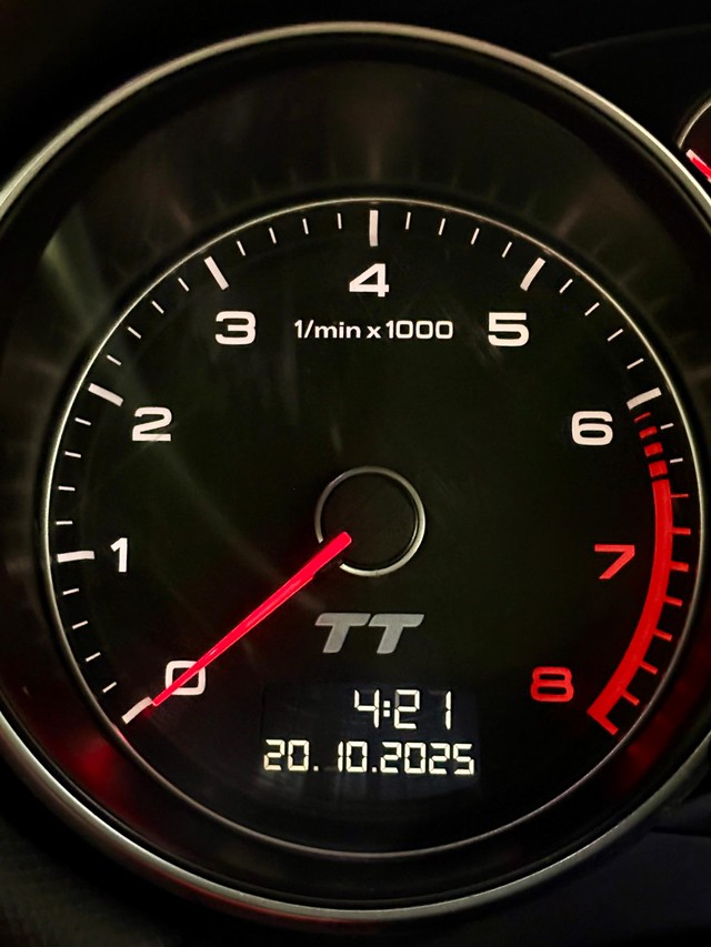 Second-hand 2012 Audi TT 2.0 TFSI for sale in Mumbai-29